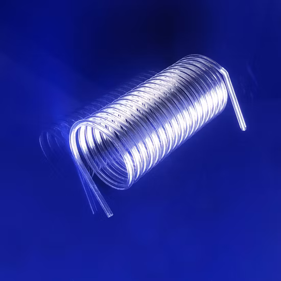 Kundenspezifisches korrosionsbeständiges klares Quarzglas-Spiralrohr. Quarzglas-Heizspiralrohr